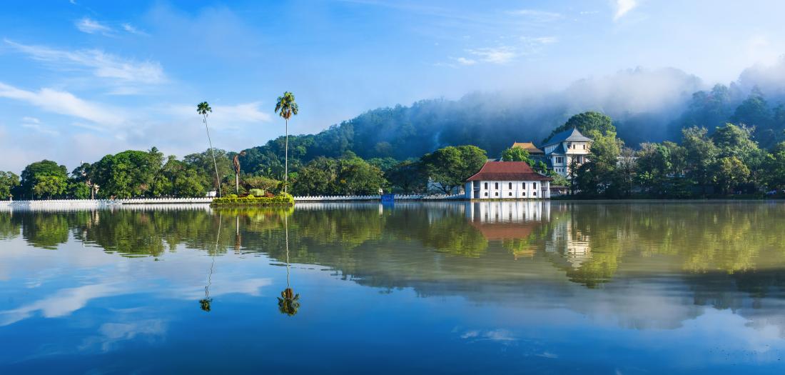 Sri Lanka: case sull'acqua