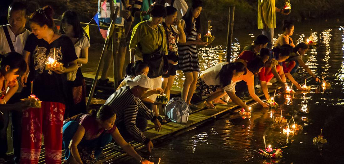 viaggio di gruppo in thailandia festival delle lanterne