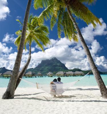 Viaggio di nozze in Giappone e Polinesia: spiaggia da sogno in Polinesia
